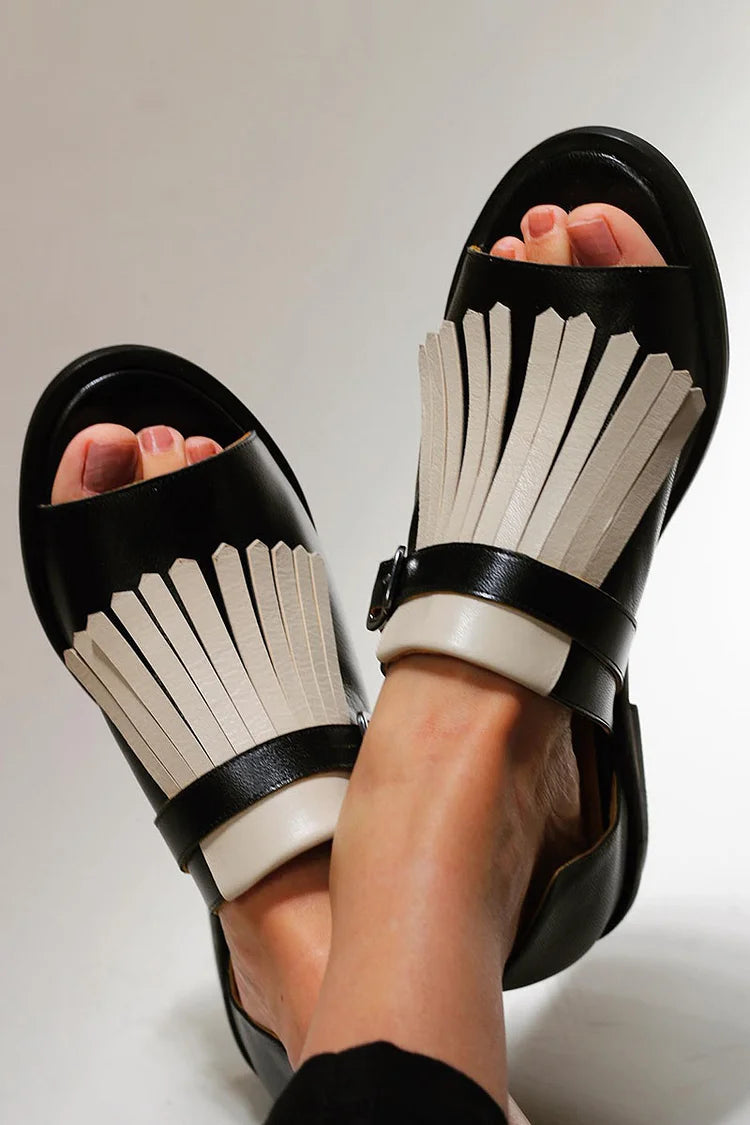 LUCREZIA | Elegante Sandaler med Plattform og Motefringe