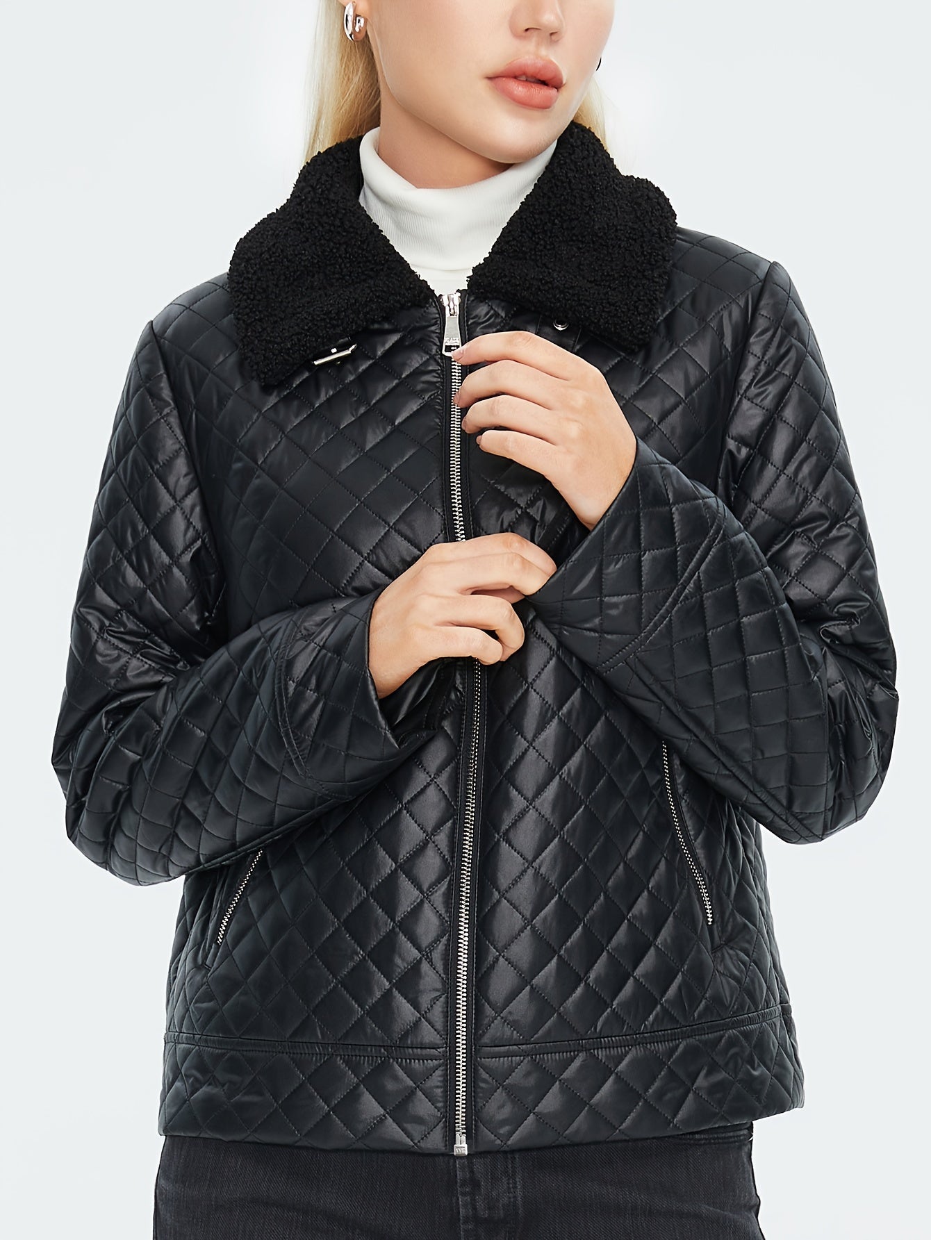 Quiltet fluffy jakke med argyle-mønster