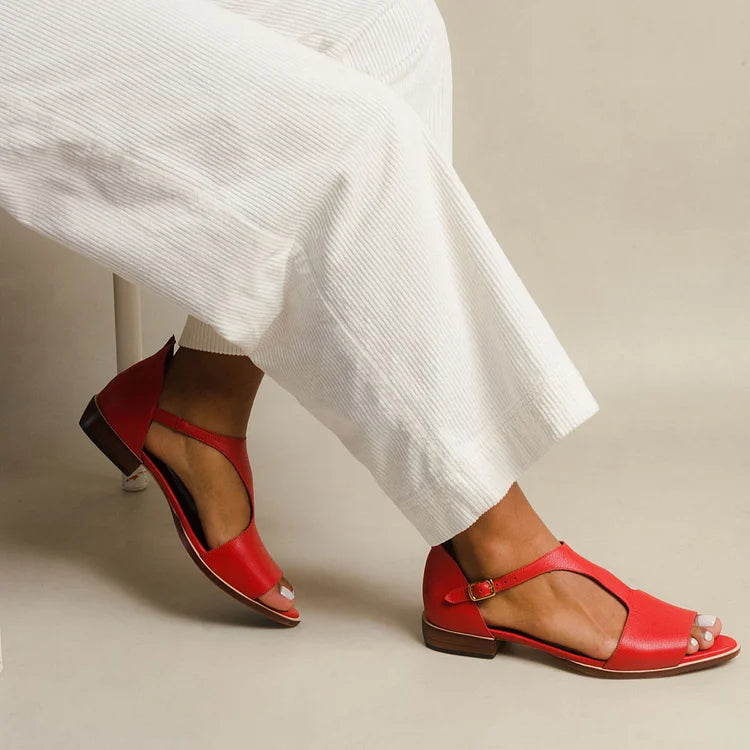 ALBINA | Elegante lave åpne sandaler med stropp for et raffinert utseende