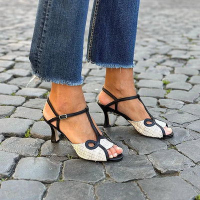 FLAVIA | SANDAL MED MODERAT HÆL I RETRO STIL
