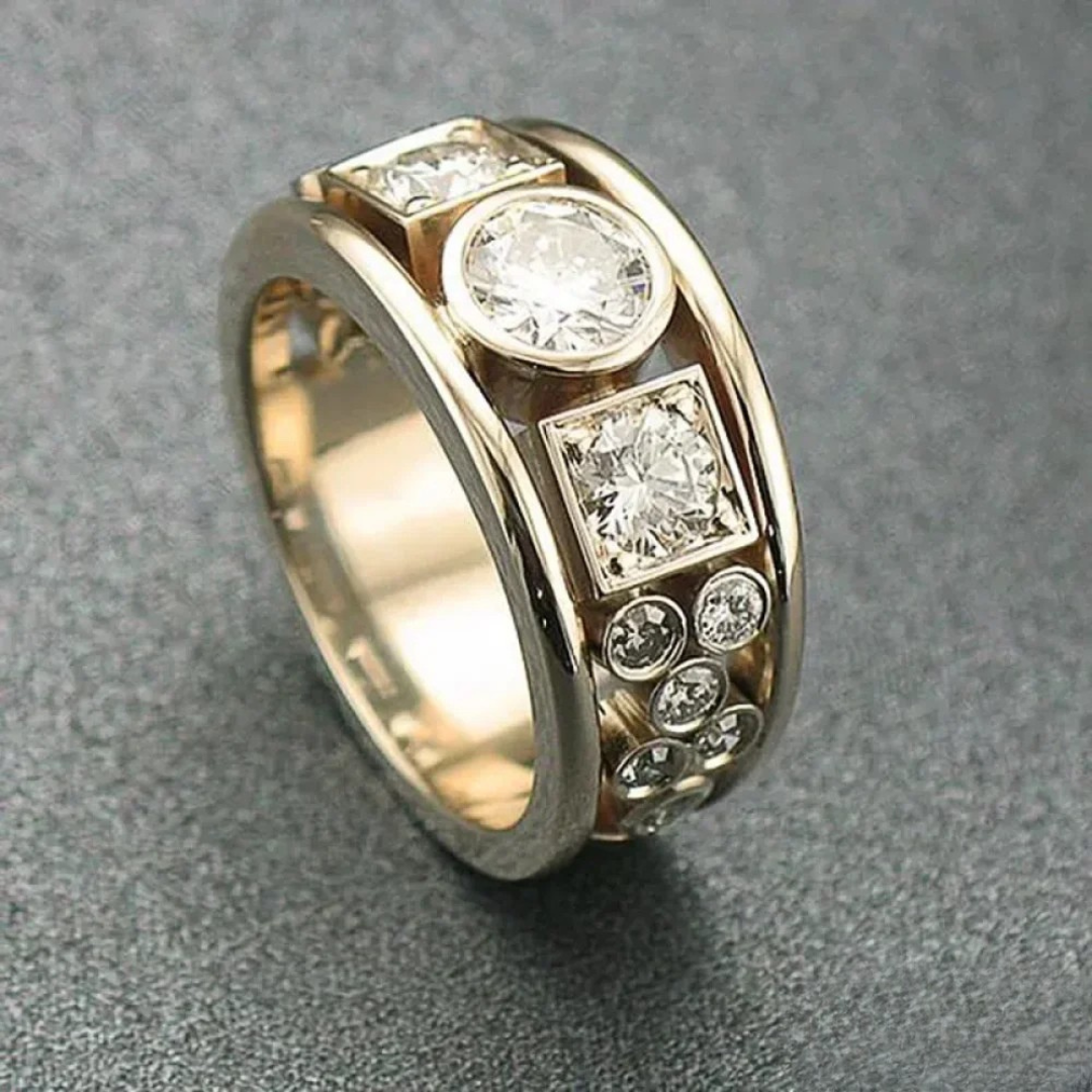 Vintage gullring med zirkonia