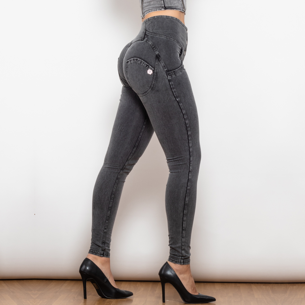 Grå tight jeans med høy midje