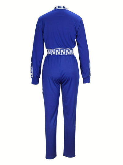 Sportvest og bukser med kontrasterende detaljer