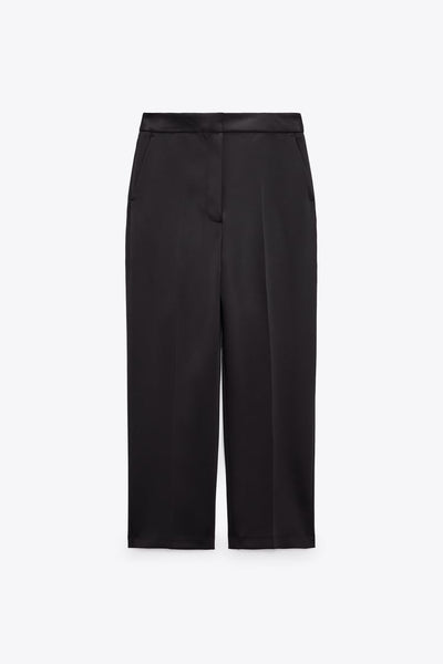 Klassisk korsettopp og buksedress med høy midje