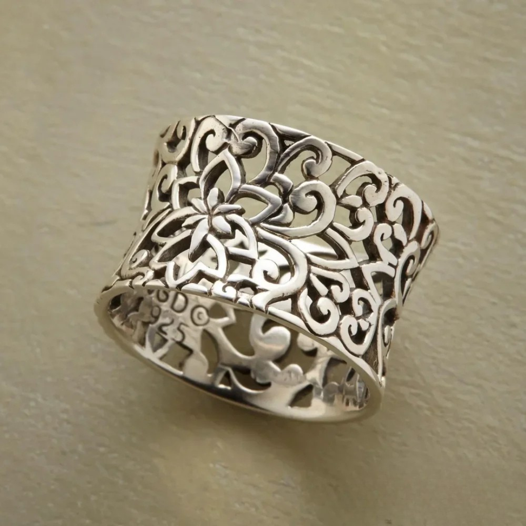 Vintage sølv hul ring