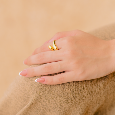 Cora Ring | 18k Gull