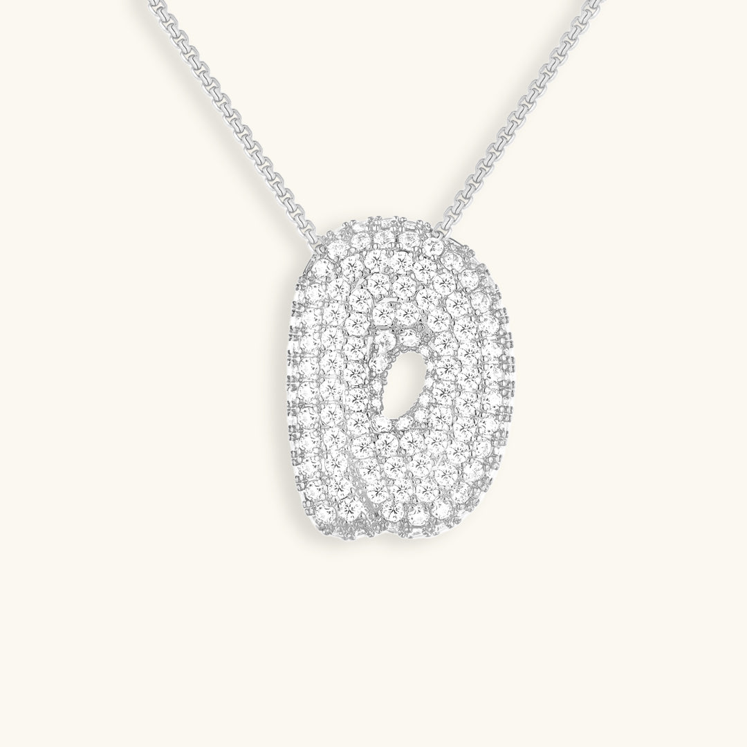 Navnesmykke Bubble med diamant | 18k Gull