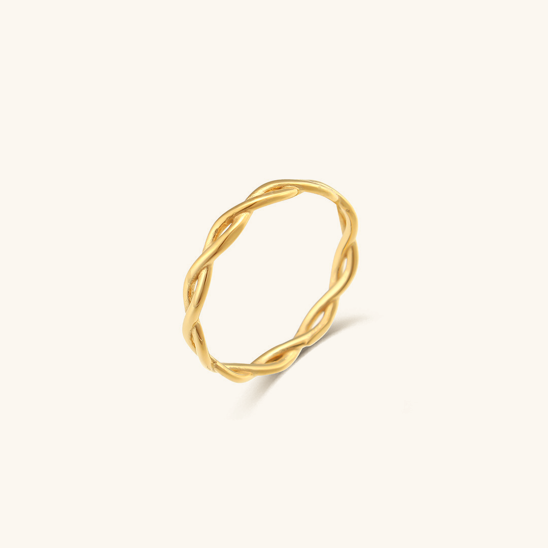 Keira Ring | 18K Gull