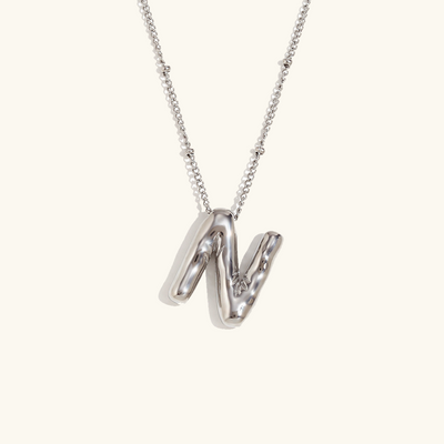 nesepryd med initialer | 18k Gull