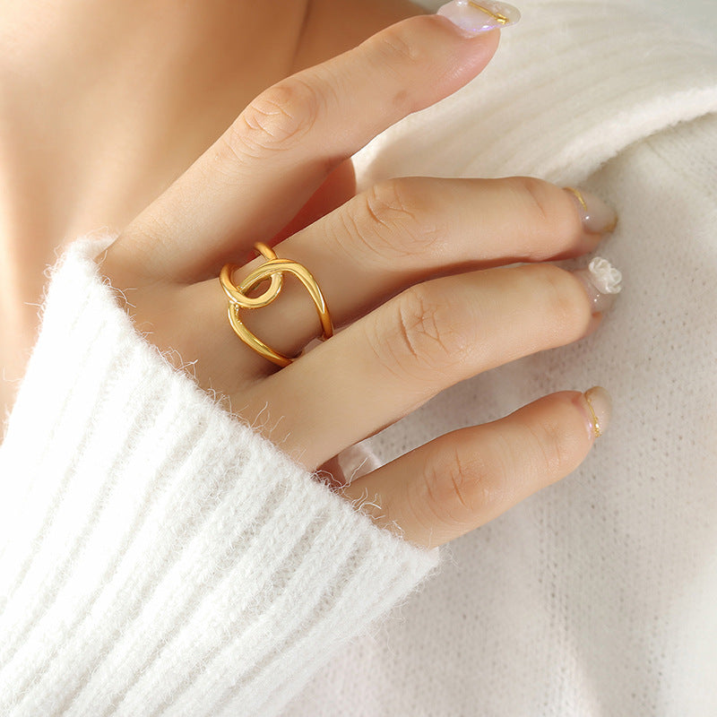 Alinas Ring | 18K Gull