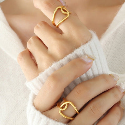 Alinas Ring | 18K Gull