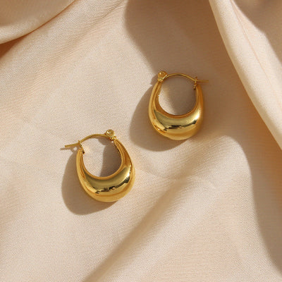 Evie Øredobber i Kretstform | 18k Gull