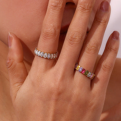 Antoinette Ring med Diamantsimulant | 18k Gull
