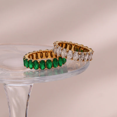 Antoinette Ring med Diamantsimulant | 18k Gull