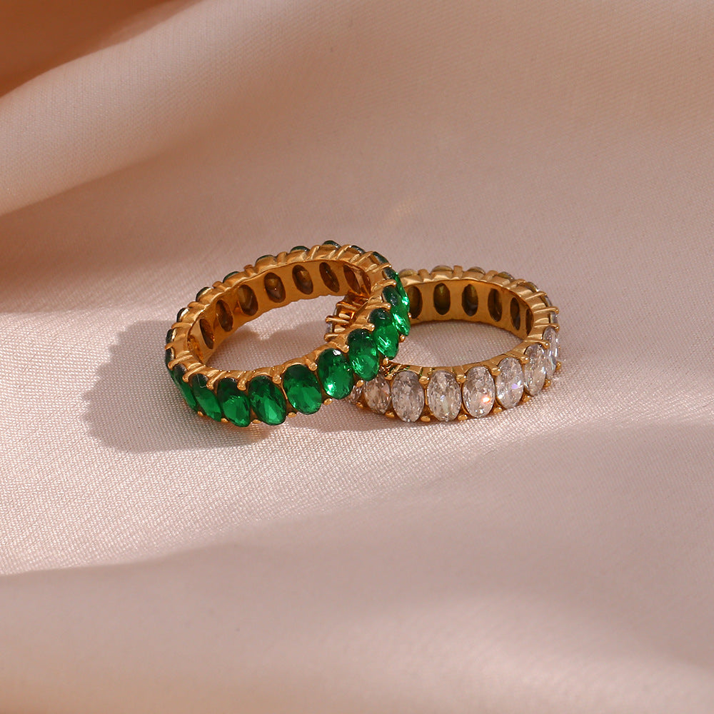 Antoinette Ring med Diamantsimulant | 18k Gull