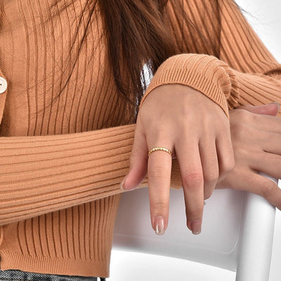 Orbit Echo Ring | 18k Gull