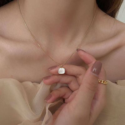 Sophie Gold Halskjede med Perlevedheng | 18k Gull