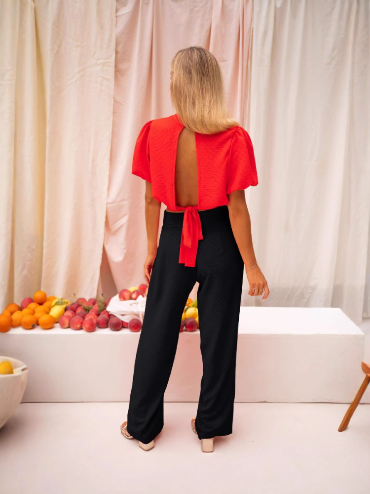 Lorena™ | Kuttet bluse med iøynefallende flair