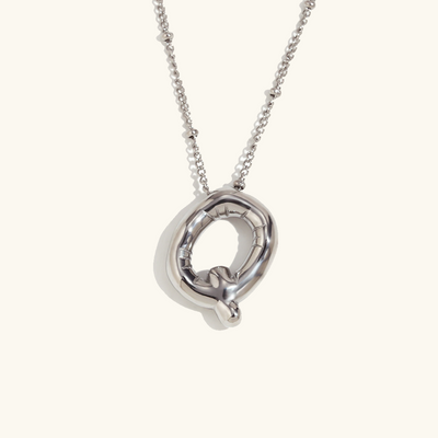 nesepryd med initialer | 18k Gull