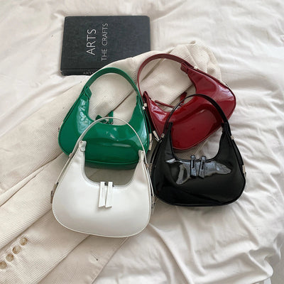 bella™ – Vintage Crescent Shoulder Bag