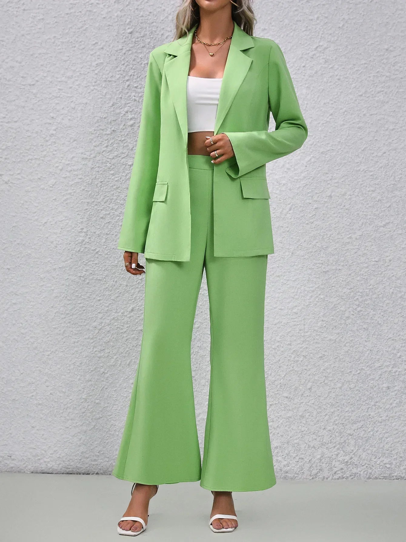 Casual grønn blazer og bukser for kvinner