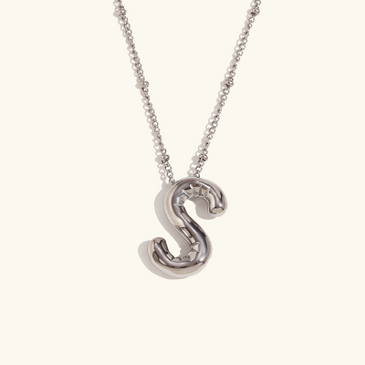 Neseørering med initialer i bobleform | Gull 18k