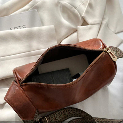 Trine™ | Vintage Skinn Crossbody Veske med Justerbar Vevd Rem