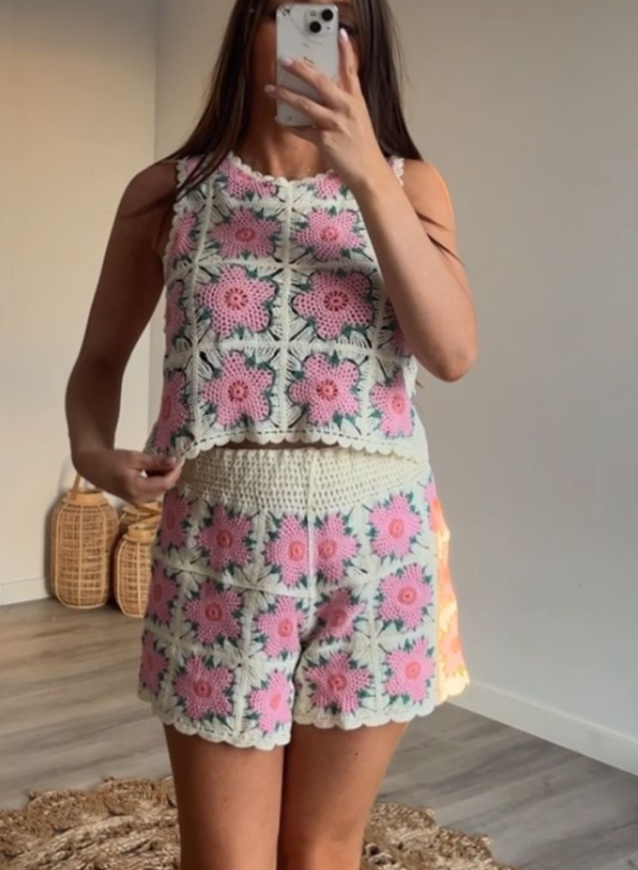 MILA - Heklet Top
