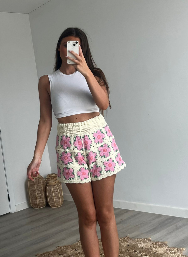 MILA - Heklet shorts
