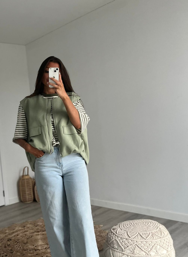 YASMINE - T-skjorte Olivengrønn