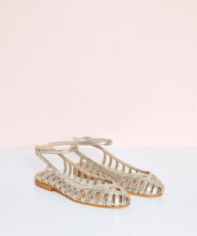 GIADA| Elegante flettede ballerinasandaler med ankelrem for en sofistikert stil
