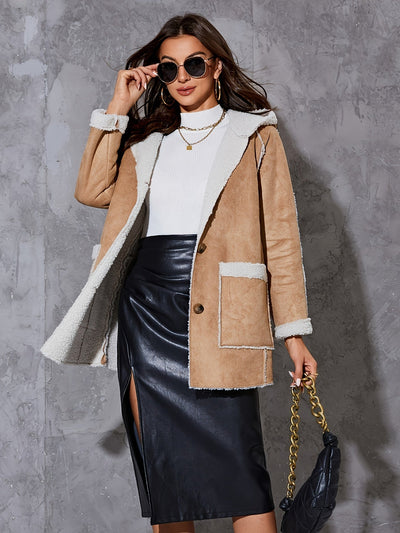 Beige fluffy jakke