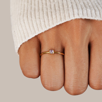 Fingerringer med Fødselsstein | 16k Gull