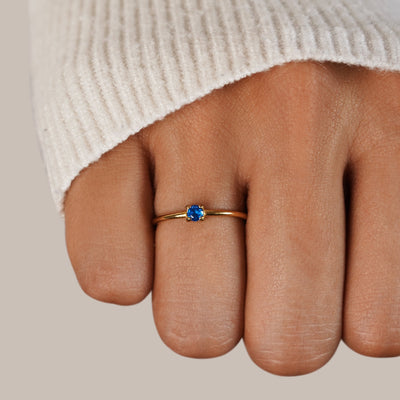 Fingerringer med Fødselsstein | 16k Gull