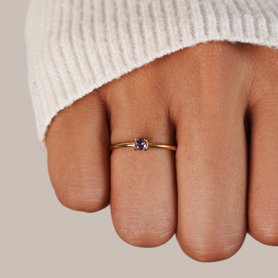Fingerringer med Fødselsstein | 16k Gull