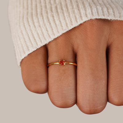 Fingerringer med Fødselsstein | 16k Gull