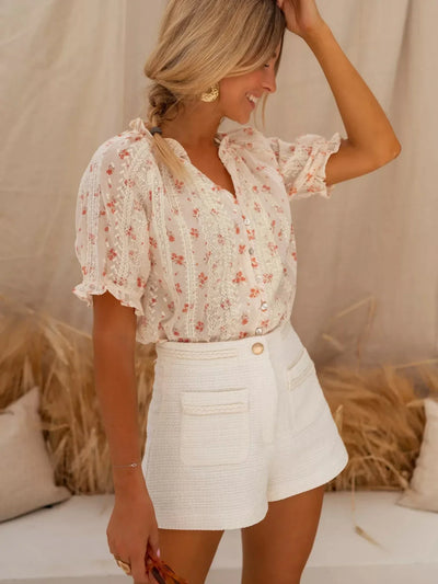 Elina™ | Blomsterbluse med romantisk sommerlig preg
