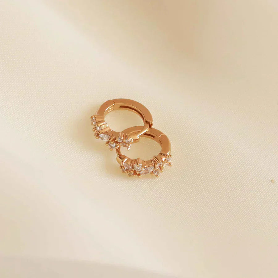 Krystallkluster Huggies | Gull 18k