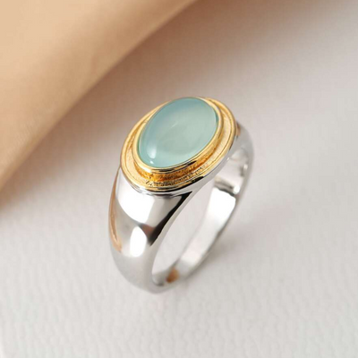 vintage ring med grønn månestein