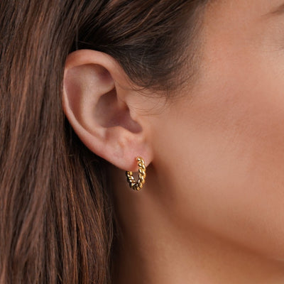 Luna Elegante Snoede Øreringer | 14k Gull