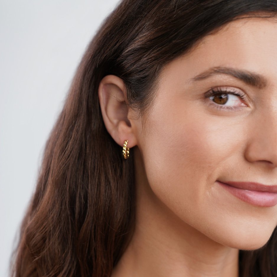 Luna Elegante Snoede Øreringer | 14k Gull
