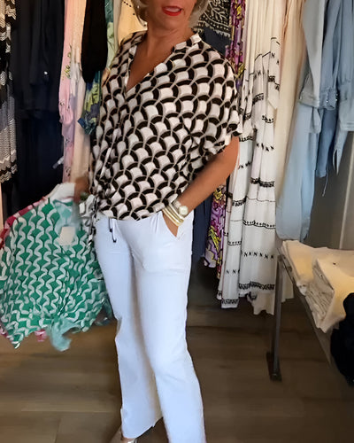 ELENA – Lekkert print-top med V-hals